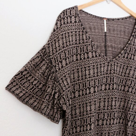 Free People Full Bloom Peasant Top Pullover in Black Flutter Boho Cotton L $98 - Picture 9 of 16